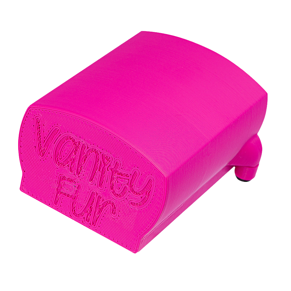 vanity-fur-medium-brush-cover-magenta-for-dog-grooming_2024-06-19T14_54_34.334Z